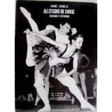 Au Studio De Danse Classique Et Rythmique Vol.2 - Milieu. (Vol. 2 Milieu). By Annie Lerolle. For Piano. Standard Notation. [Paperback] Annie Lerolle