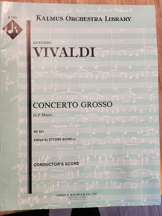 Concerto for Three Violins in F (Op. 23/1), RV551/F.I: 34 [Paperback] Vivaldi, Antonio