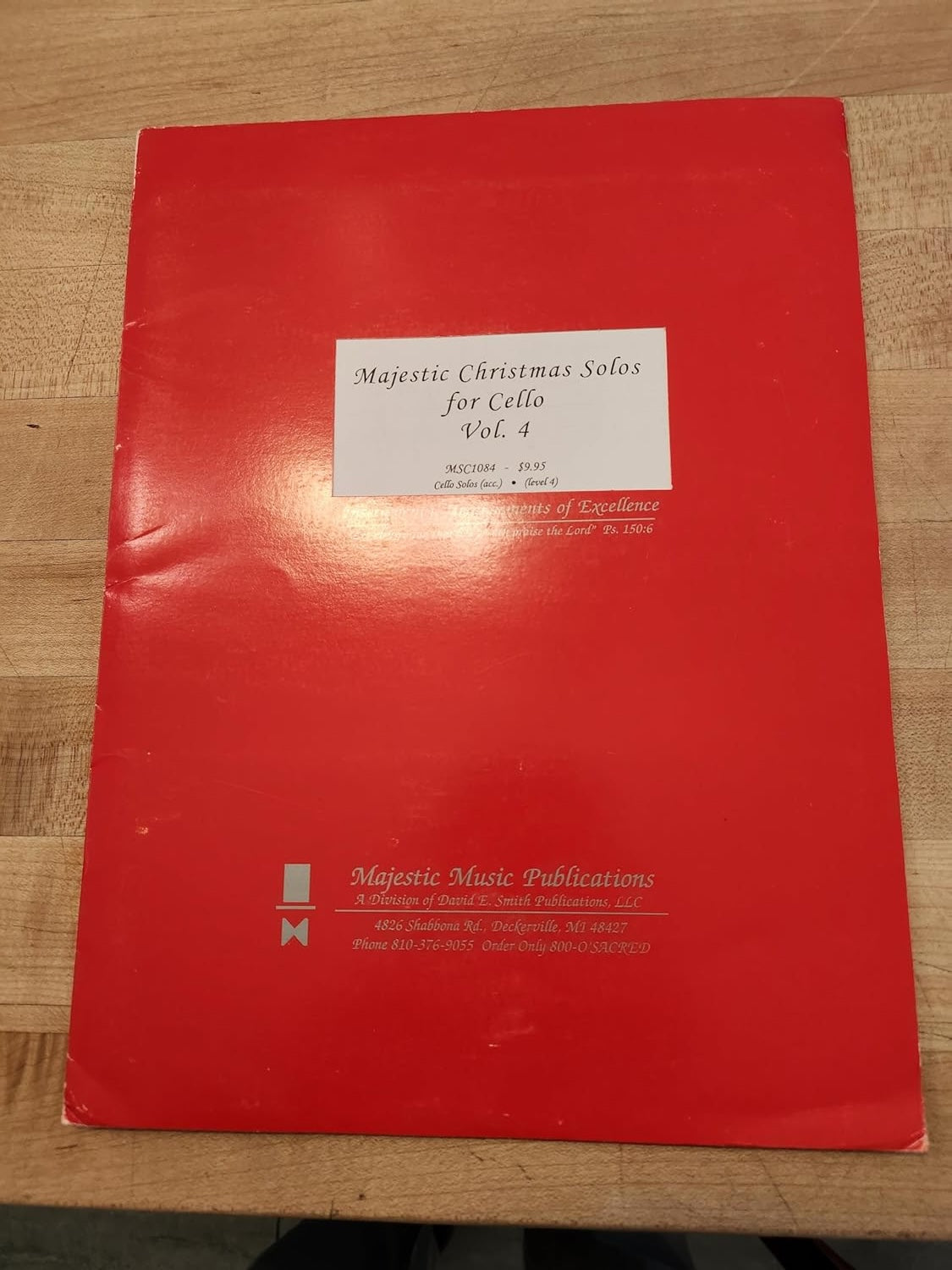 Majestic Christmas Solos- Cello, Vol. 4 [Paperback] Various and Gordon Schuster