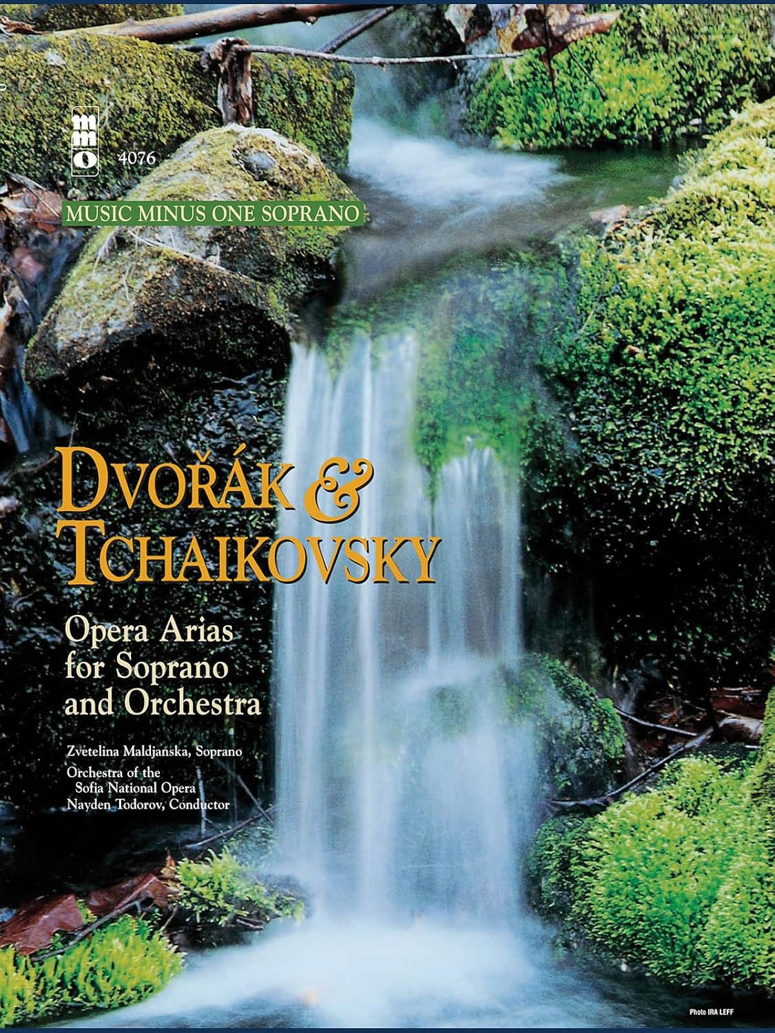 Dvorak and Tchaikovsky - Soprano Arias with Orchestra [Paperback] Dvorak, Antonin and Tchaikovsky, Pyotr Il'yich